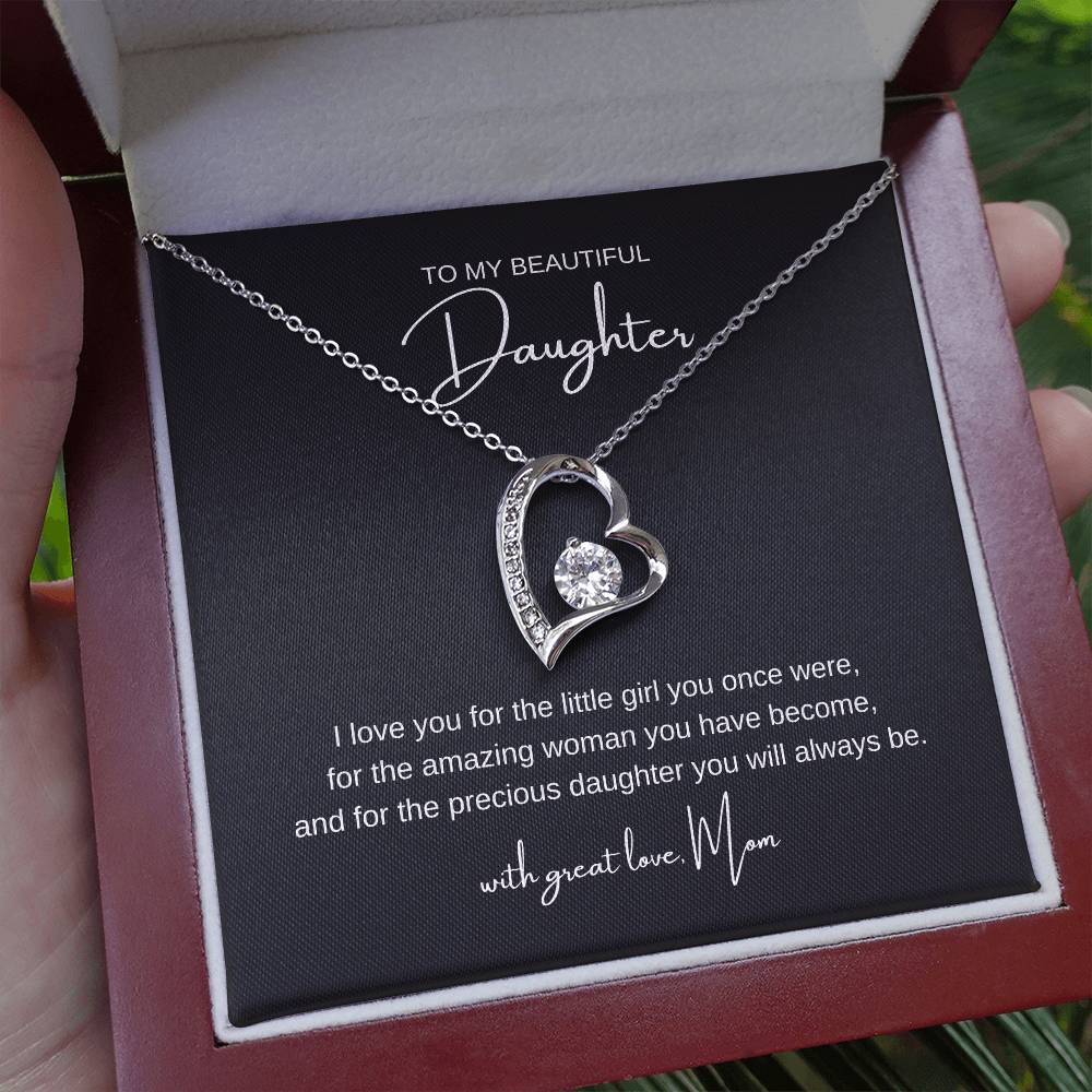 "To My Beautiful Daughter" Heart Necklace – A Gift of Love and Sentiment