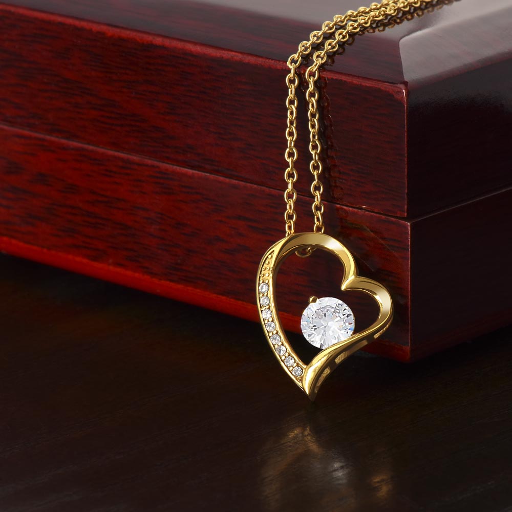 "To My Beautiful Daughter" Heart Necklace – A Gift of Love and Sentiment